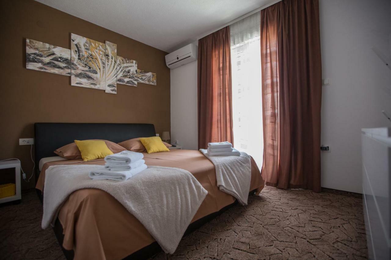 Luxury Apartment With Private Heated Pool Šibenik Exteriér fotografie